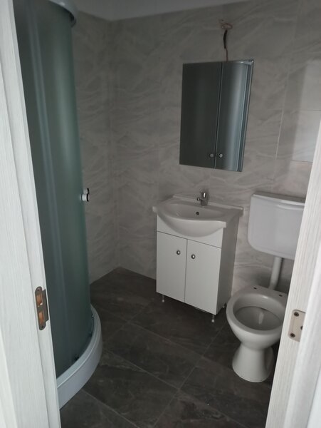 Postalionului gars.dec., langa STB 241-10min metrou Ap.Patriei